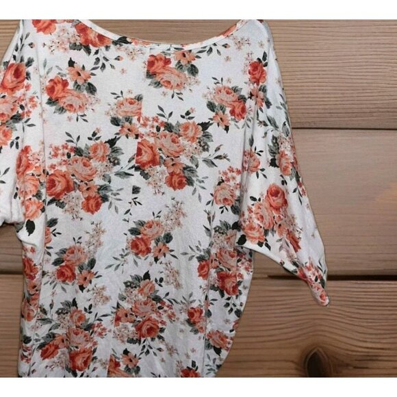 Bobbie Brooks Plus Size 1X Flowered Sweater Orange Green Casual Top - Picture 1 of 3